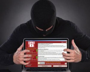 Из-за вируса Petya.A исчезли заявления абитуриентов