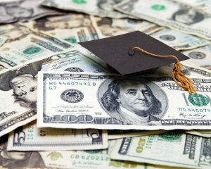 Не дешеве задоволення: скільки коштує диплом у столичних вузах