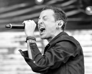 Солист Linkin Park покончил с собой