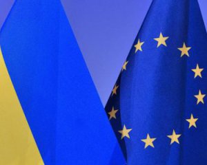 ЕС вновь заговорил о коррупции в Украине