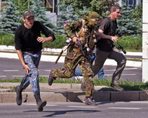 Боевикам завозят водку и пиво из Беларуси