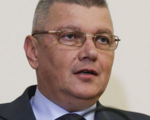 После потери сознания на Банковой председатель пограничников подал в отставку