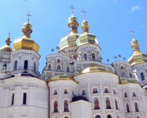 Назвали количество украинцев выступающих за Единую церковь