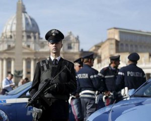 В Італії затримали 40 українців
