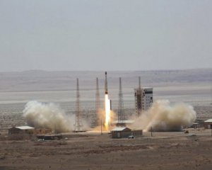 В космос успешно запустили иранскую спутниковую ракету