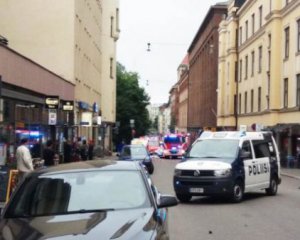 Авто із п'яним водієм в'їхало в натовп, є загиблий