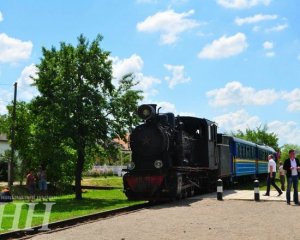 Запустили первый в Украине туристический поезд