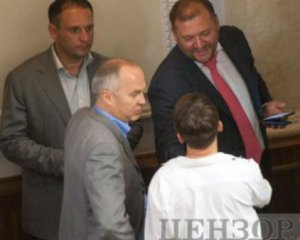 Савченко пояснила, чому потиснула руку Добкіну