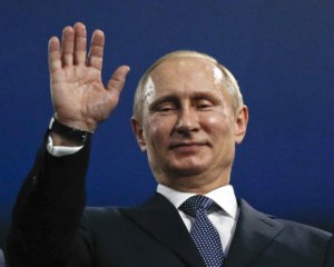 Путін &quot;вигнав&quot; з Росії 755 американських дипломатів