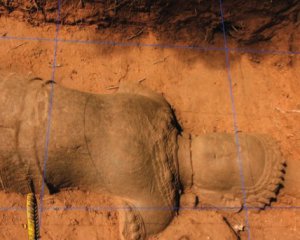 Археологи нашли 200-килограммовую статую