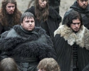 Костюми героям "Гри престолів" виготовили з килимів IKEA