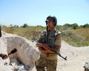 Спасли военного, у которого в ноге застряла граната