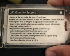 11 правил достижения успеха работника Apple