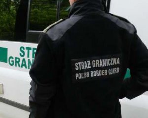 З Польщі депортують 21 українця