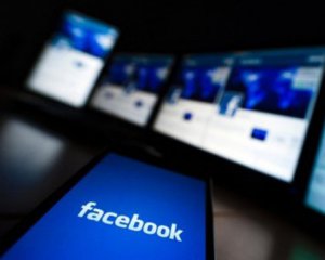 У роботі соцмережі Facebook стався збій