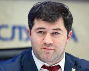 Суд продлил арест Романа Насирова еще на 100 млн гривен