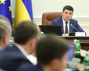 Експерт розказав, як працюватимуть чиновники із зарплатою до 70 тисяч на місяць