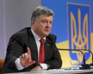 На Донбассе находится 3 тысячи регулярных войск РФ - Порошенко