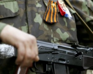 На Донбасі місцеві мешканці роззброїли бойовиків