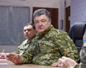 Порошенко розкритикував ОБСЄ: "Інспектори приїхали, поїхали, а всю ніч - обстріли"