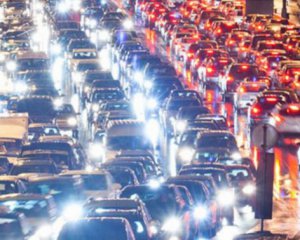 Експерт назвав причину масштабних заторів у Києві