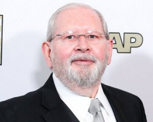 Після 27 років роботи звільнили композитора "Сімпсонів"