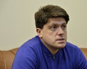 Нардепа из фракции Порошенко не выпускают за границу из-за долгов в 350 млн грн