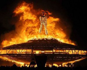 На фестивале Burning Man сгорел человек