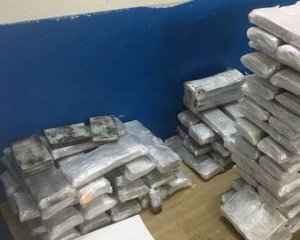 В евакуаторі знайшли наркотиків на 10 млн грн