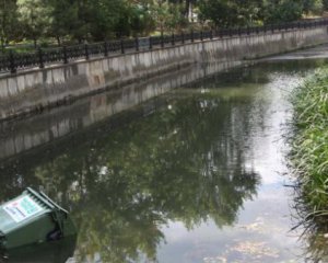 В Симферополе превратили в болото центральную реку