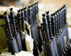 Зброя для України: головнокомандувач сподівається на успішні переговори