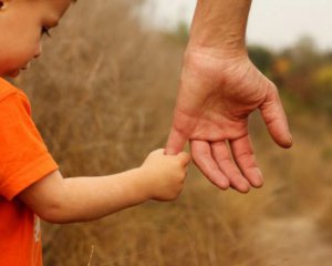 Розкрили головну небезпеку пізнього батьківства