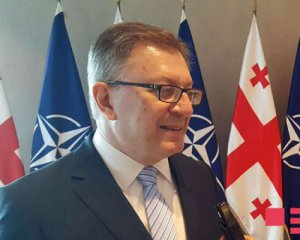 НАТО придерживается политики &quot;открытых дверей&quot; в отношении Украины