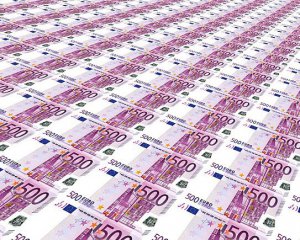 Неизвестные смыли в унитаз десятки тысяч евро