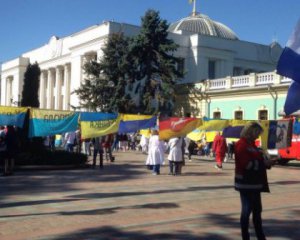 Скільки витратили з бюджету на протест медиків