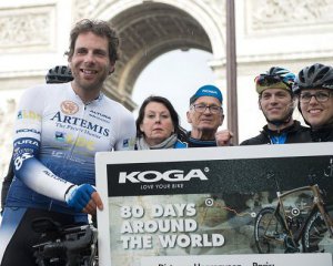 Навколо світу за 79 днів: чоловік подорожував на велосипеді