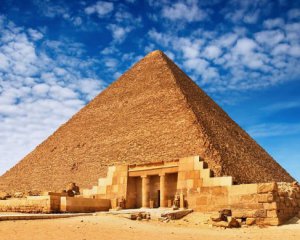 Папирус открыл тайну пирамиды Хеопса