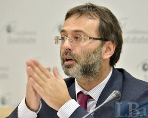 Закон &quot;Про освіту&quot; не містить проблем, є проблема із самоідентифікацією українців - нардеп