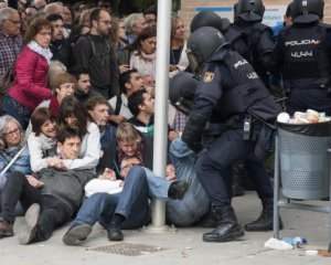 Сутички з поліцією в Каталонії: кількість постраждалих зросла