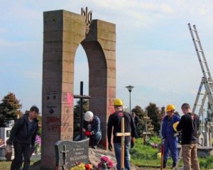 У Польщі хочуть карати за ідеологію ОУН-УПА