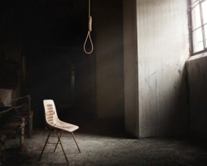 У слідчому ізоляторі повісився арештант