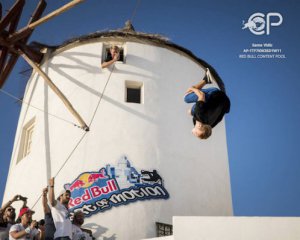 Українець переміг на змаганнях з пробігів по дахах будинків