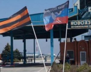 "Економіка" ДНР: заводи порізали на брухт, торгують яблуками