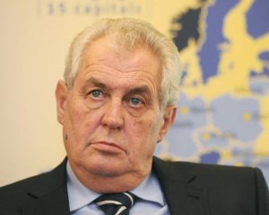 Чешский Сенат осудил слова Земана о Крыме