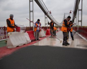 Ремонт Паркового пешеходного моста завершится до конца года - КГГА