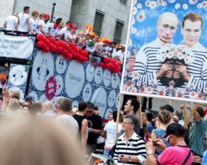 Окупантів шокувала ідея гей-параду в Керчі