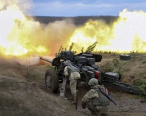 Боевики 15 раз обстреливали украинские позиции прошедшие сутки