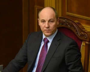 Парубий сообщил, когда Рада проголосует за реинтеграцию Донбасса