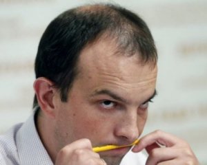 Луценко хочет снять неприкосновенность с нардепа-антикоррупционера