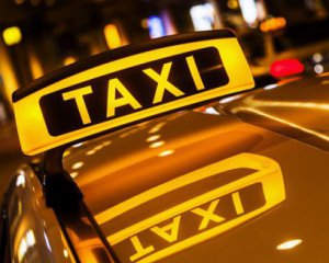 В уряді знають, як боротися з нелегальними таксі